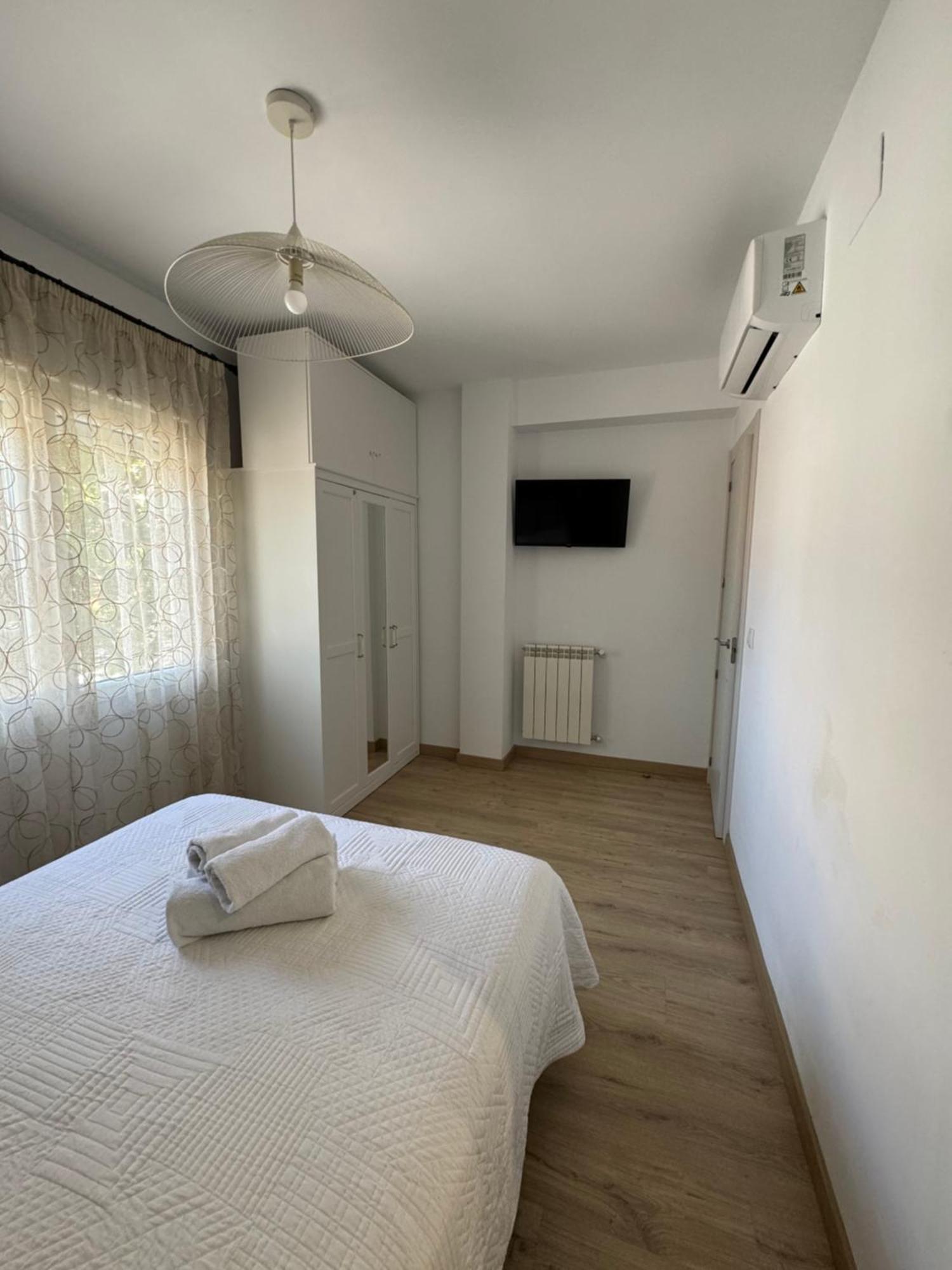 Alcala Luxury Piso Completo De 80M Appartement Alcalá de Henares Buitenkant foto