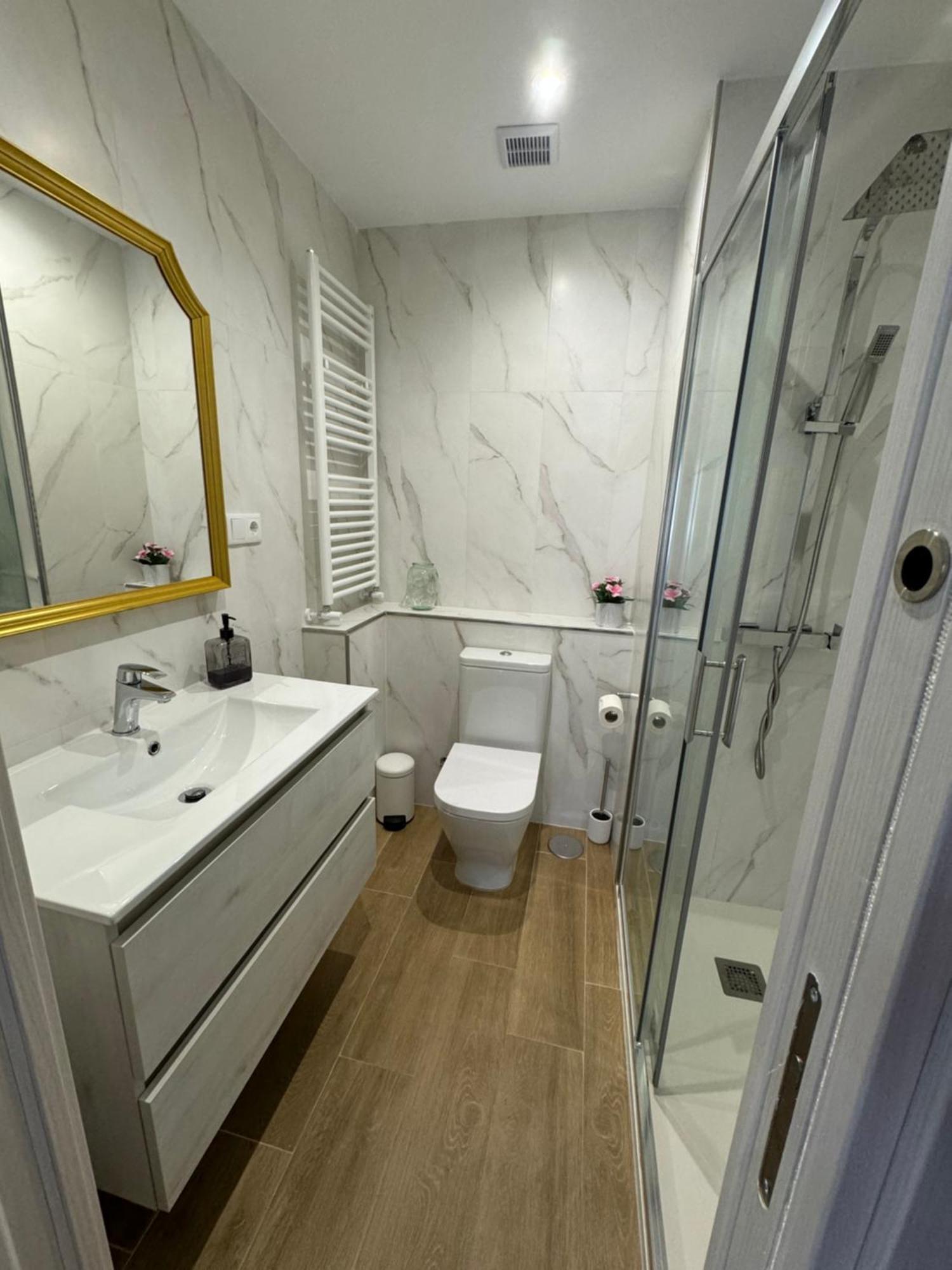 Alcala Luxury Piso Completo De 80M Appartement Alcalá de Henares Buitenkant foto